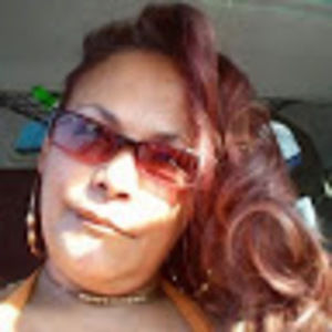 Meet your Posher, Rebecca v.